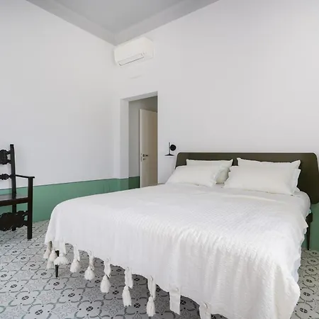 Capobianco * بولينيانو آ ماري